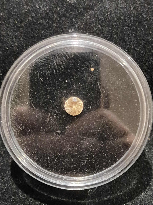 Queensland Zircon Round Cut 0.3 Carat - Natural Australian Gemstone