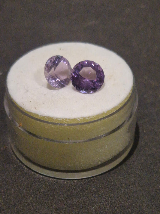 Amethyst circle cut 1.10 carat purple gemstone for ring from RichosRocks

