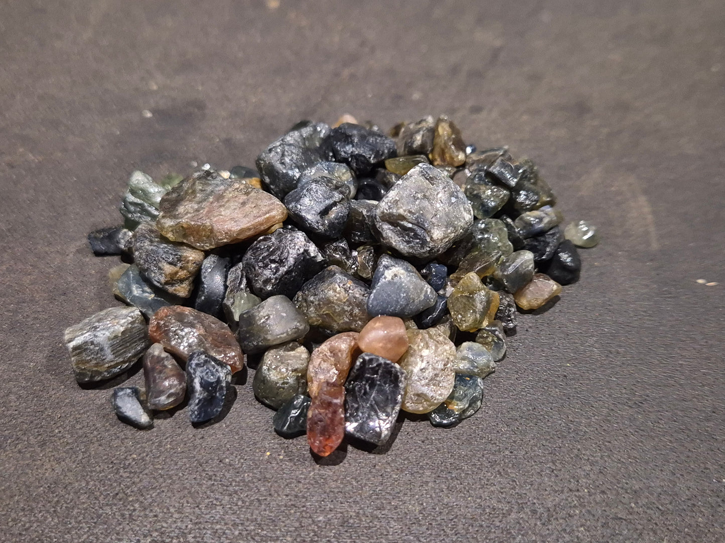 Natural Australian sapphire rough stones from RichosRocks mine perfect for gem cutting collecting and jewelry design
