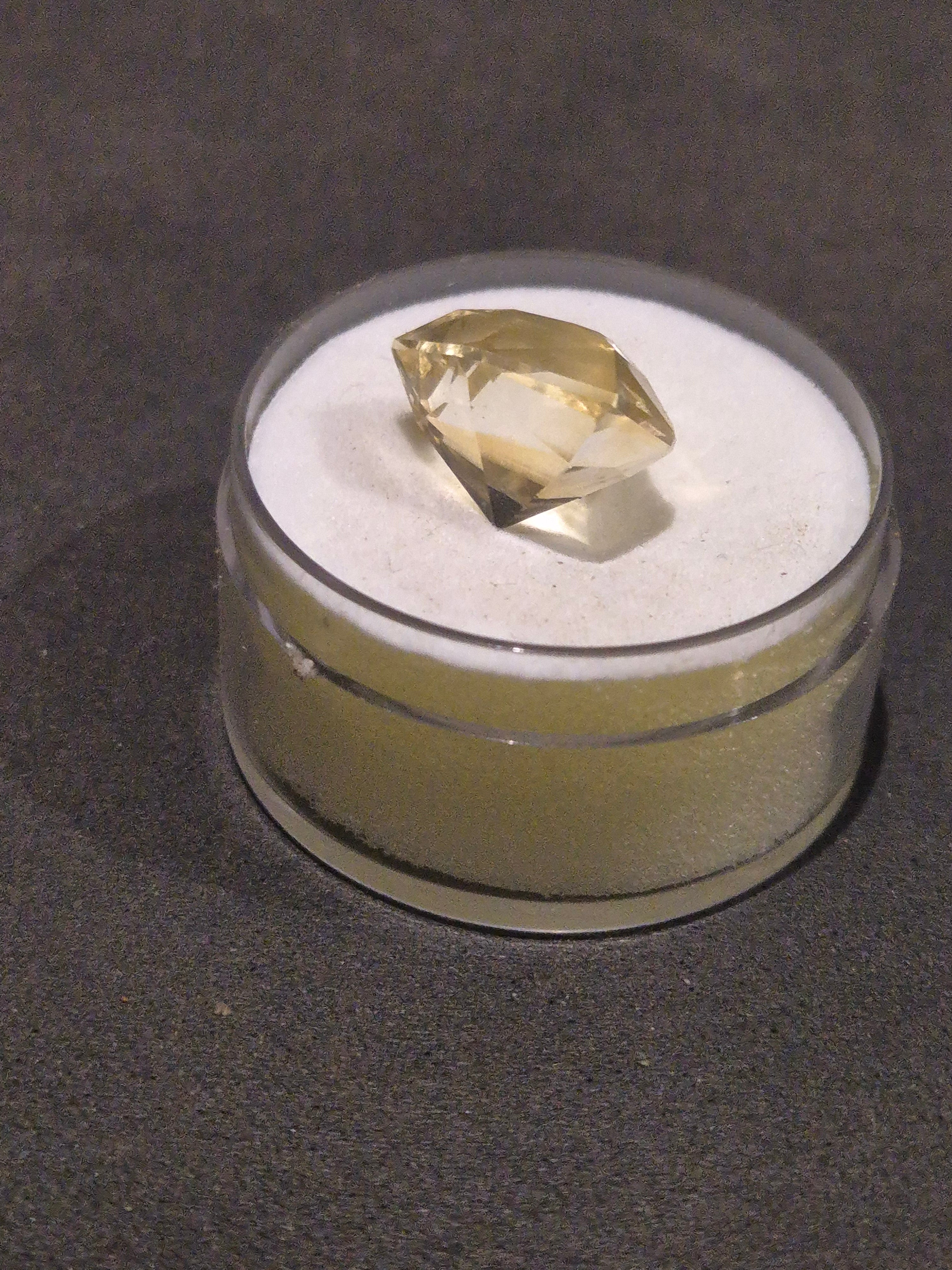 Triangle cut smoky quartz loose stone for contemporary jewelry design
